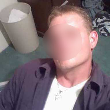CUL MEC POILU CUL BIEN DILATÉ Annonce partouze gay salope de roanne