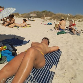 Femme sartrouville