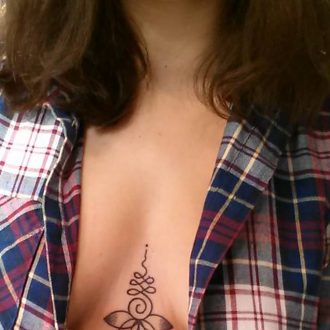 femme tatouee pour rencontre sexe sur Châtillon
