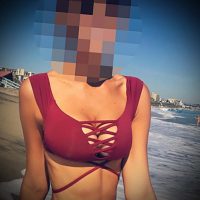 femme naturiste Marseille 