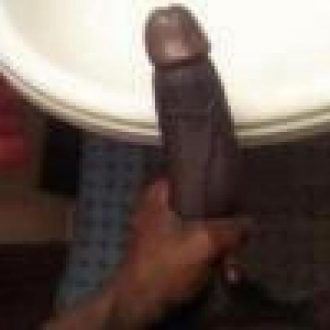 black TTBM cherche femme gourmande sur Noisy le grand pour baise