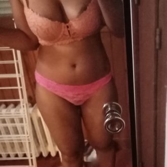 lesbienne de Orsay cherche une femme a lecher