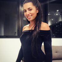 jeune femme 24 ans de Nice cherche plan cul