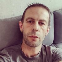 Gay cherche actif sur Déville lès Rouen pour plan cul