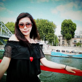 femme asiatique Lyon 