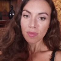 Tiffan élégante propose rencontre discrète et respectueuse à Béziers