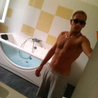 Homme chaud cherche femme coquine pour plan sexe intense à Nevers