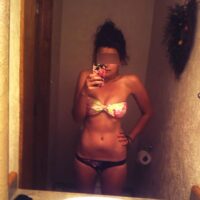 Femme sexy en lingerie cherche plan cul à Lille