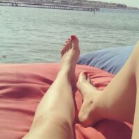 Femme soumise fétichiste cherchant homme dominant à Paris