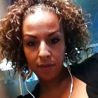 Beurette soumise à Nantes cherche homme dominateur pour plans hard et réguliers