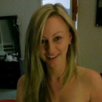Femme sensuelle cherche homme à Lyon pour plan cul coquin et discret