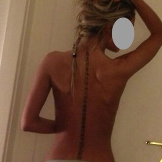 Femme artiste de 34 ans à Arles cherche plan cul simple et sincère