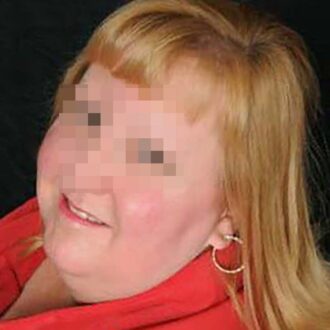 Femme rousse originale à Poitiers cherchant un plan cul insolite et sans routine