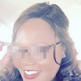 Femme souriante de 42 ans à Orléans cherchant plan cul franc et respectueux sans détour