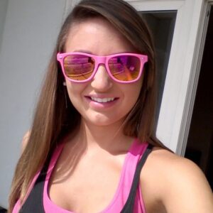 Soumise de l’ombre cherche dominant exigeant pour jeu quotidien à Paris