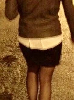 Femme chaude à Limoges adorant être pelotée en public et prise en levrette hard sans capote