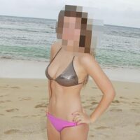 Femme chaude à Bordeaux cherche homme bien monté aimant lingerie, nature et plaisirs épicuriens