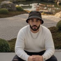 Acteur adulte polyvalent recherche tournage hétéro et bi à Paris