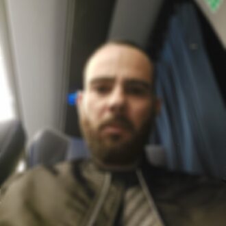 Homme 36 ans à Nice cherche femme 30 ans et plus pour échanges et complicité