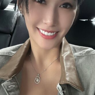 Rencontre Annecy femme franco japonaise homme mûr