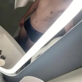 Homme 34 ans cherche plan cul discret aux alentours de Lens