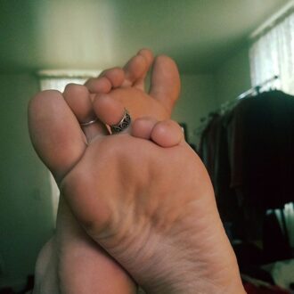 Femme à Chambéry cherche homme fétichiste entre 18 et 30 ans pour moments intimes discrets et sans tabous