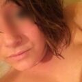 Femme de 33 ans à Saint Brieuc cherche plan cul avec homme respectueux malgré son manque de confiance