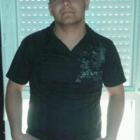 Homme 1m70 cherche femme douce et respectueuse pour relation régulière à Arles