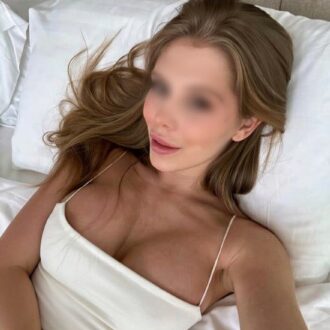 Femme sensuelle à Paris réalise fantasmes rencontre discrète plaisir intense
