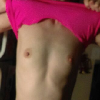 Femme hyper timide à Rouen pour rencontre libertine discrète en journée